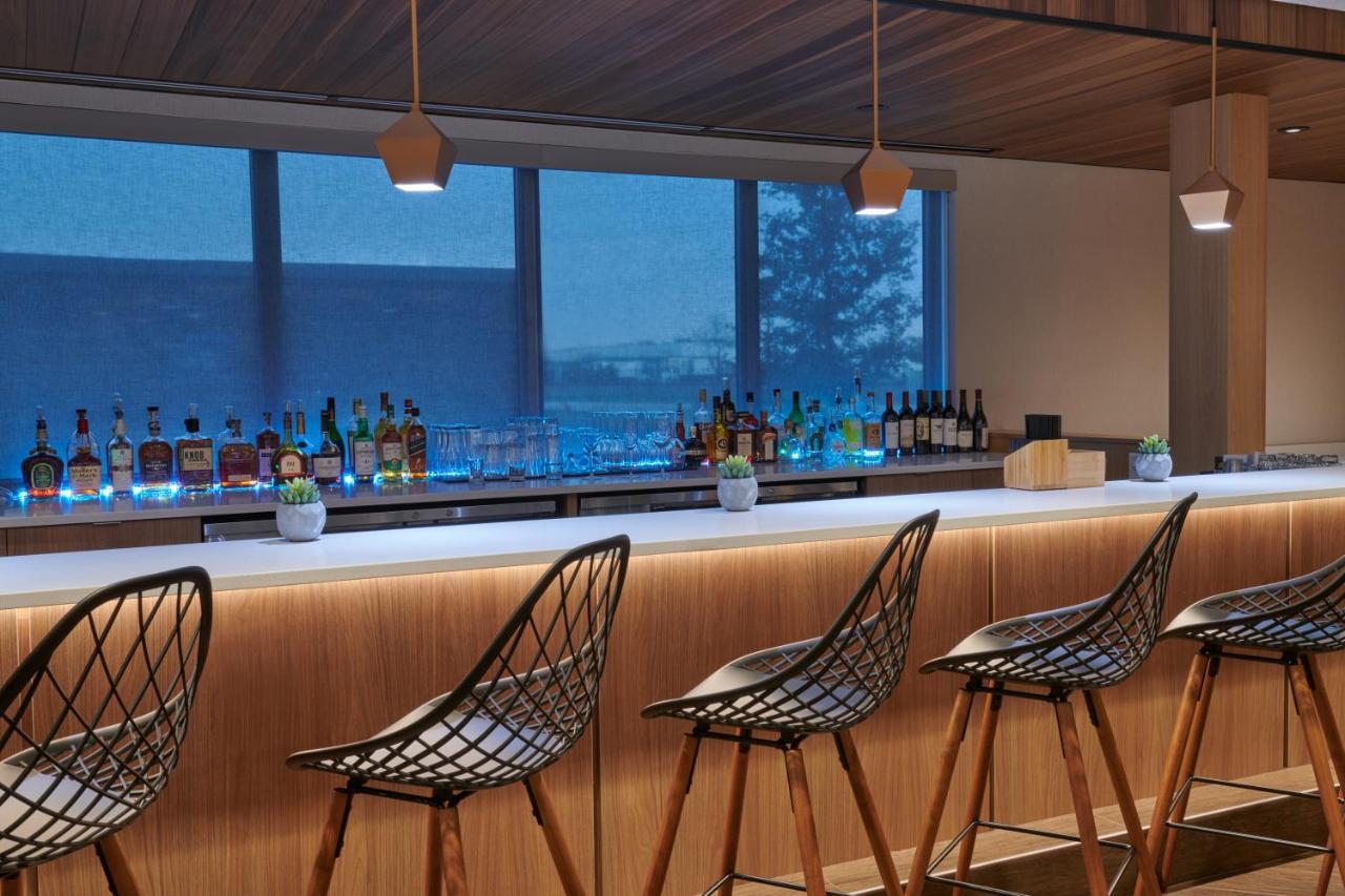 Fairfield Inn & Suites By Marriott Chicago O'Hare Де Плейнс Екстериор снимка