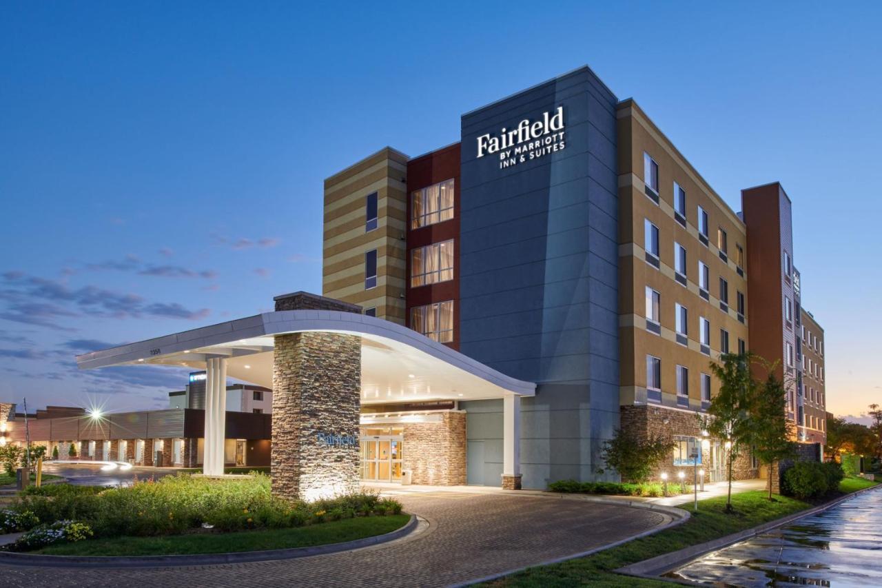 Fairfield Inn & Suites By Marriott Chicago O'Hare Де Плейнс Екстериор снимка